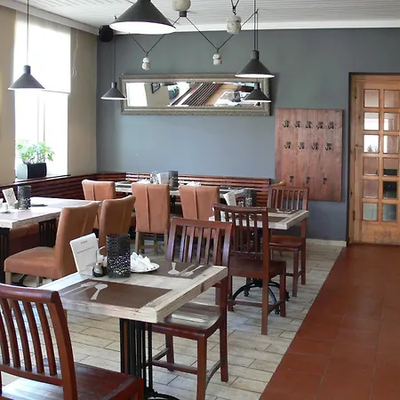 纳巴斯特酒店 捷克贾布朗尼城