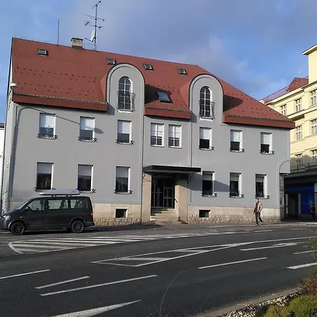 纳巴斯特酒店 捷克贾布朗尼城